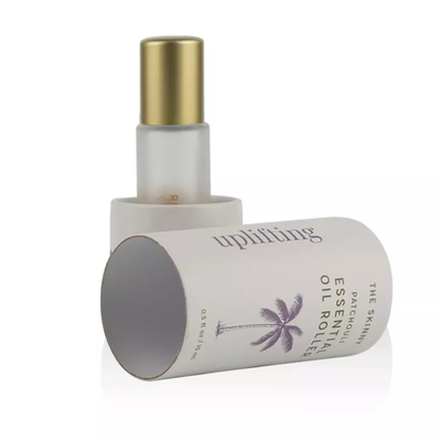 Emballage cosmétique de récipient de bouteille de rouleau de tube de papier d'huile essentielle de 15 ml
